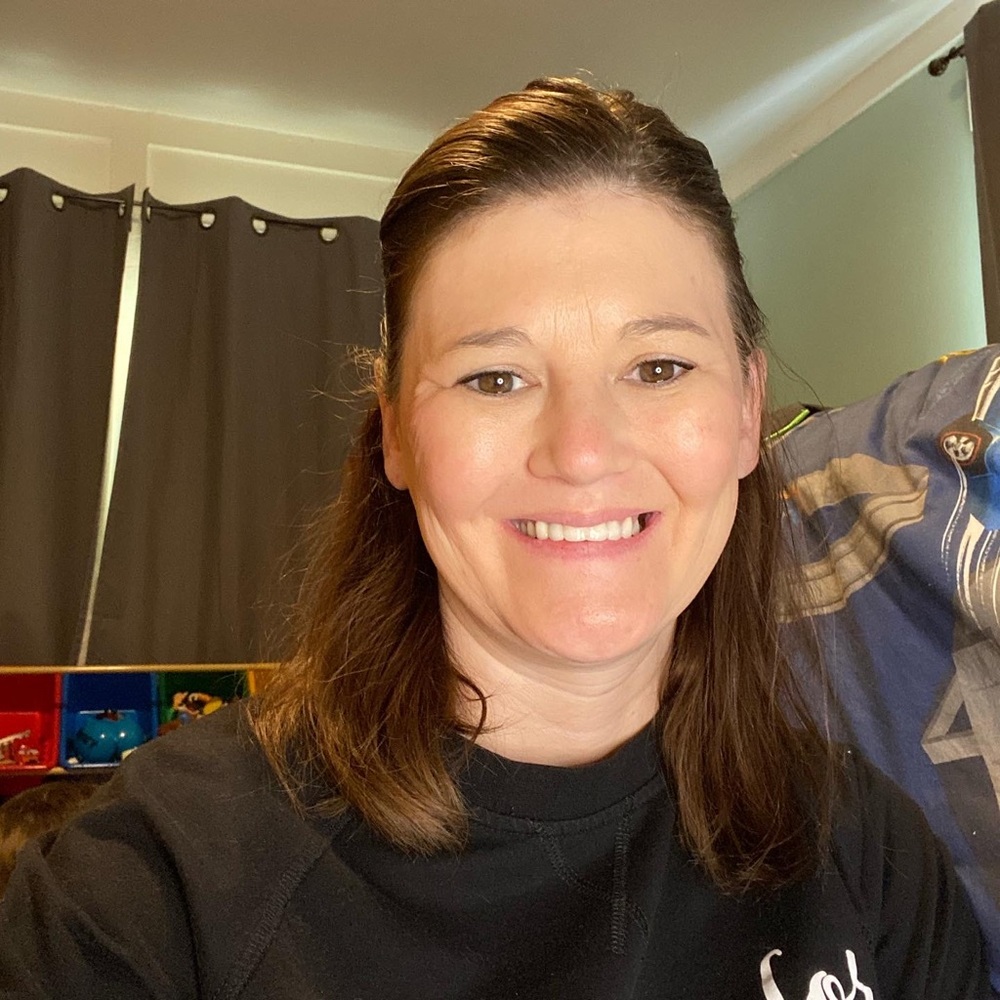 Meet your Posher, Laura